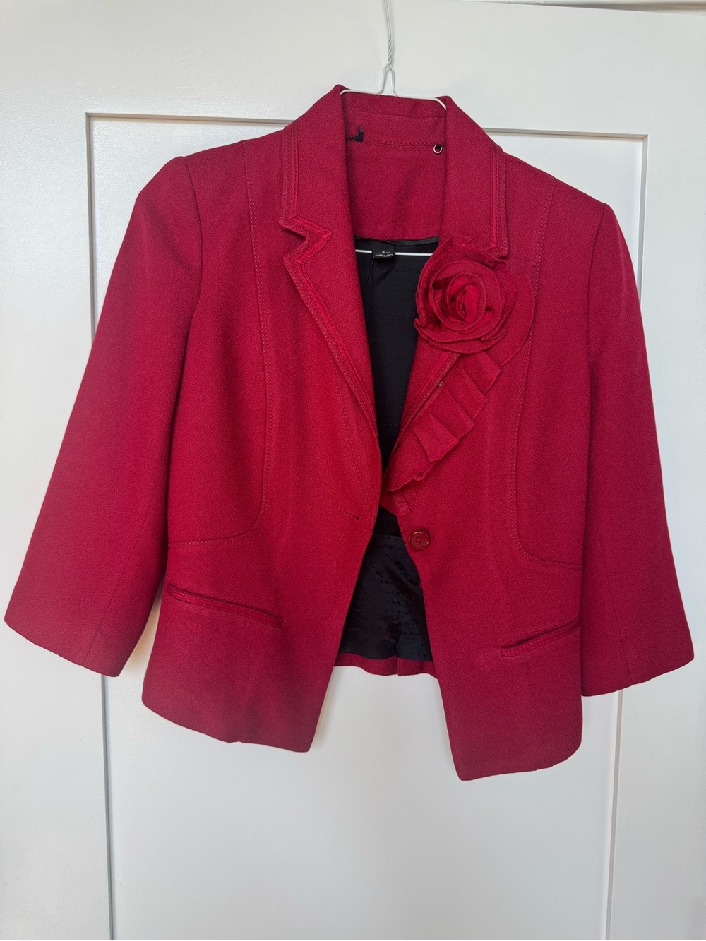 White House Black Market Red Floral-Ruffle Blazer